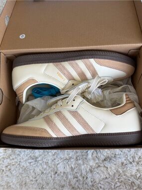 Adidas Samba LT — Cream White/Sandstone/Gold Women’s 7.5